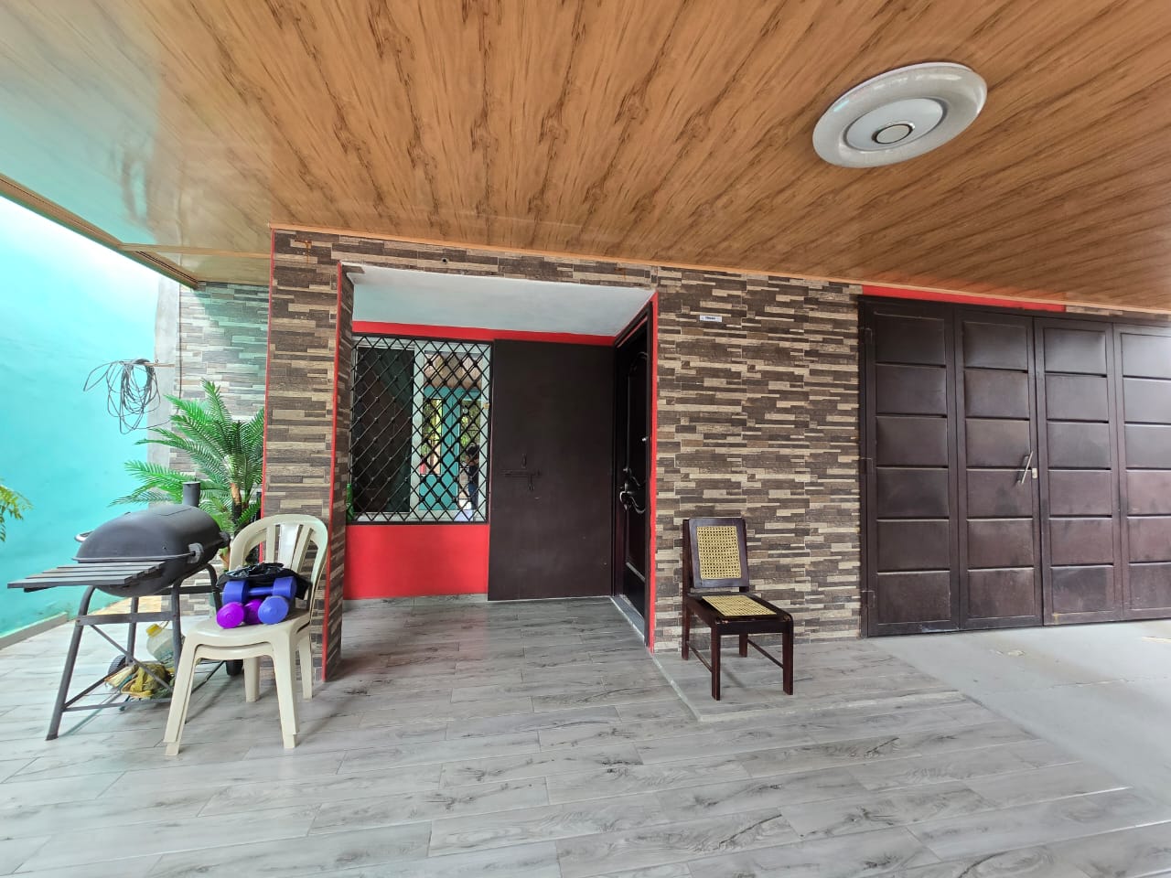 98dc2070-df6f-4353-8f48-32ee7529f165