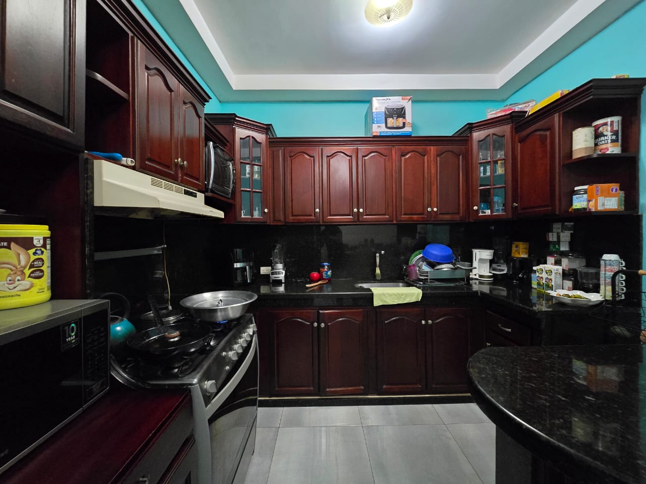 e36e5ee9-956d-4db7-9e04-7e98c34a61cf