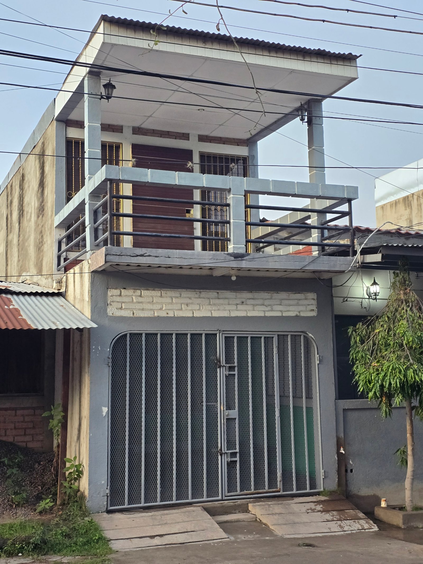 RENTADO – Apartamento Amoblado frente a la Rampa del Rosario