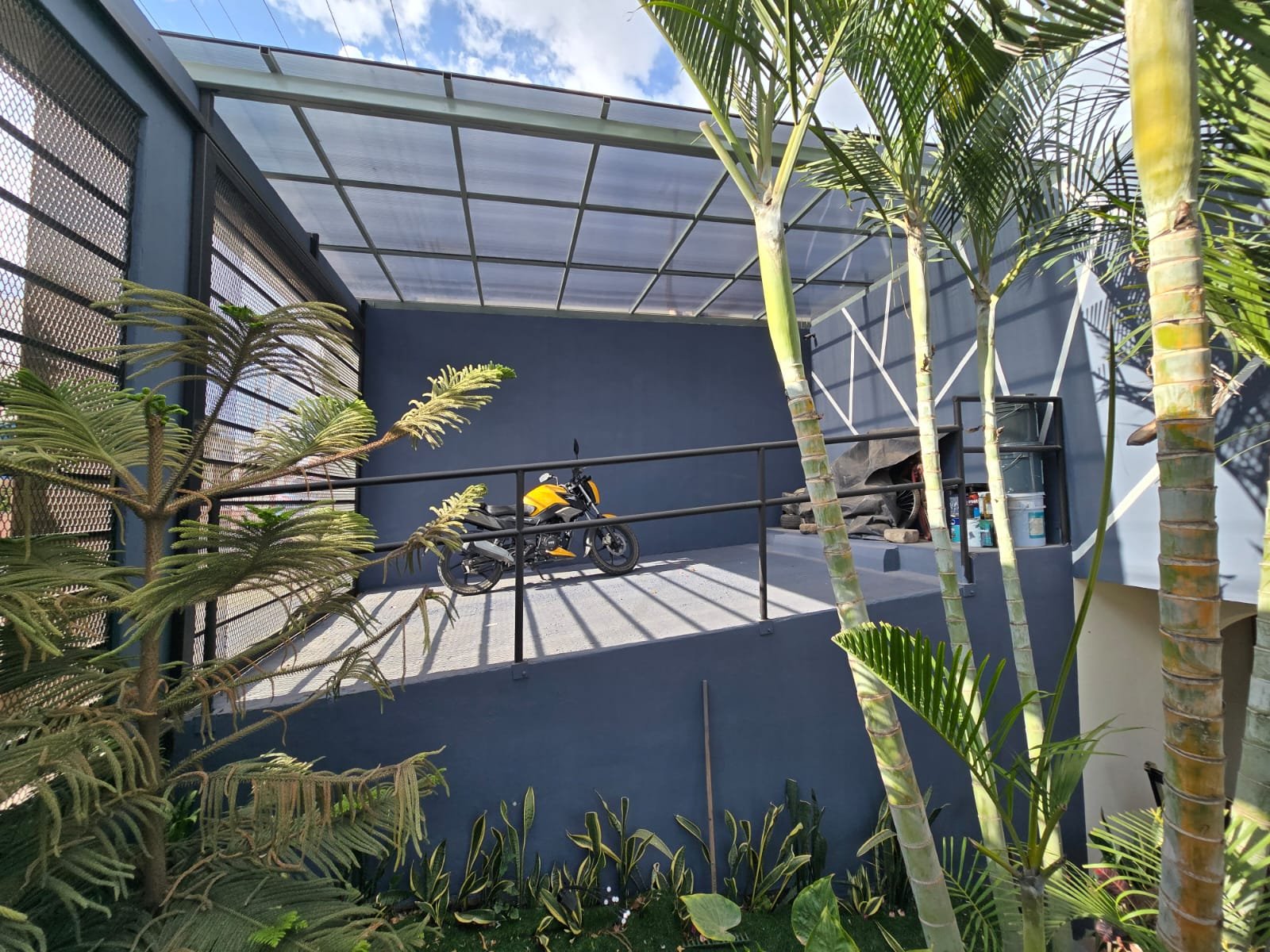 🏡 AMPLIA CASA EN RENTA – PERFECTA PARA NEGOCIO O EMPRESA, CERCA DEL HOTEL DON VITO